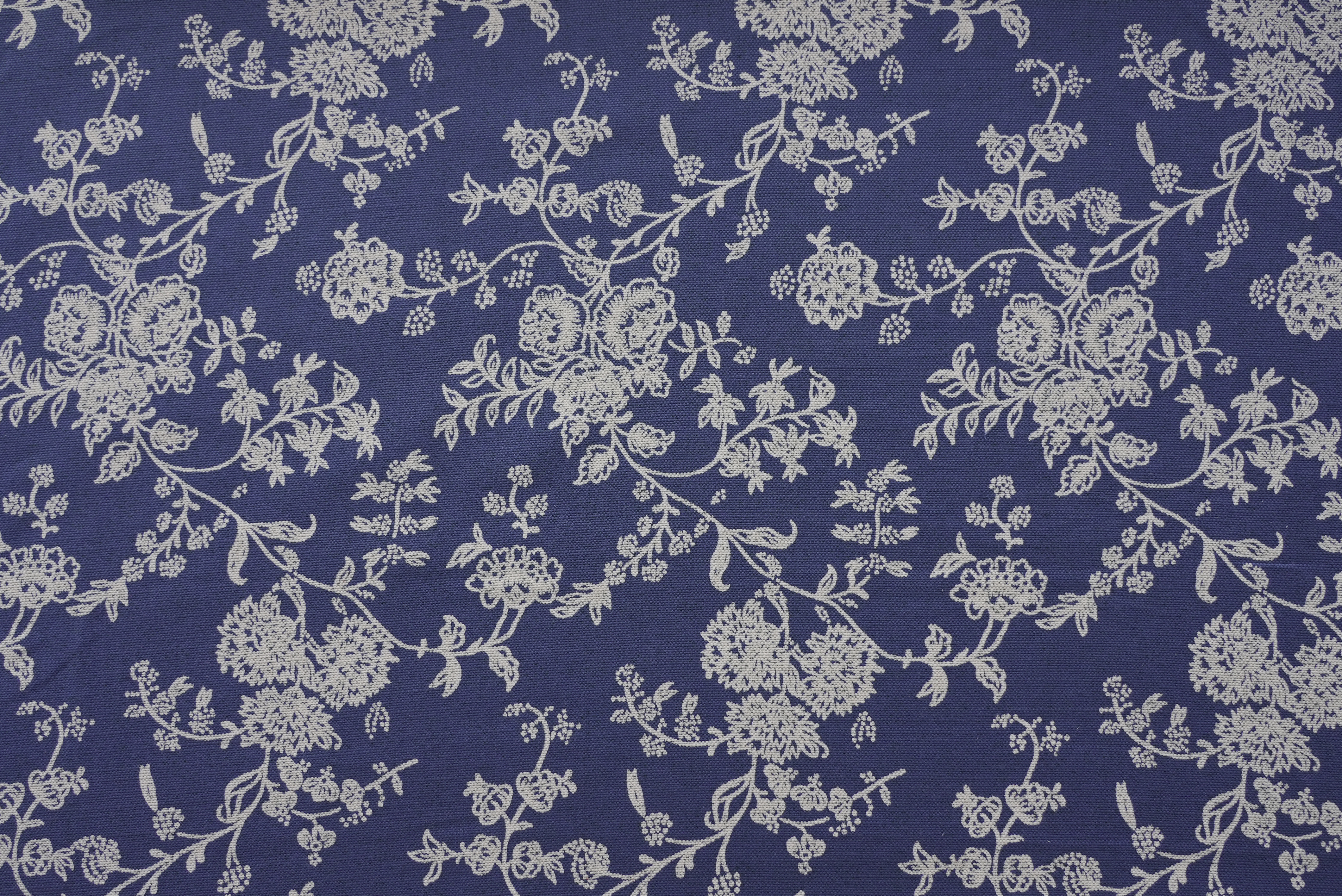 D715 – Fromholzer Textile